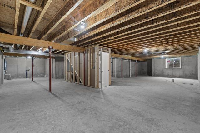 N9016 SOUTHTOWNE DRIVE, Menasha, WI 54952