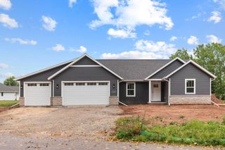 N9016 SOUTHTOWNE DRIVE, Menasha, WI 54952