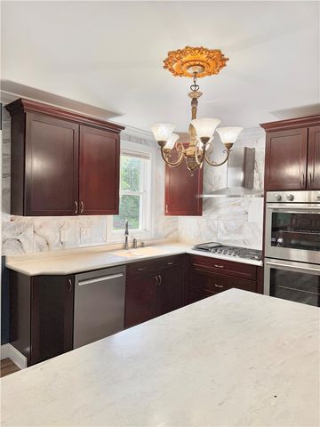 839 Long Pond Road, Greece, NY 14612