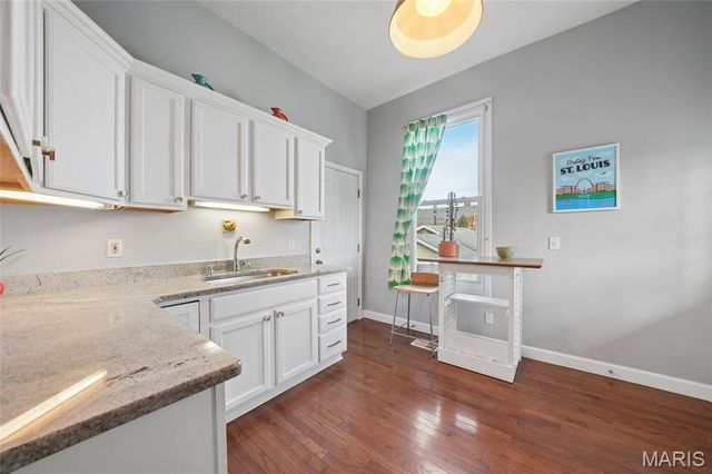 6410 Wade Avenue, St Louis, MO 63139