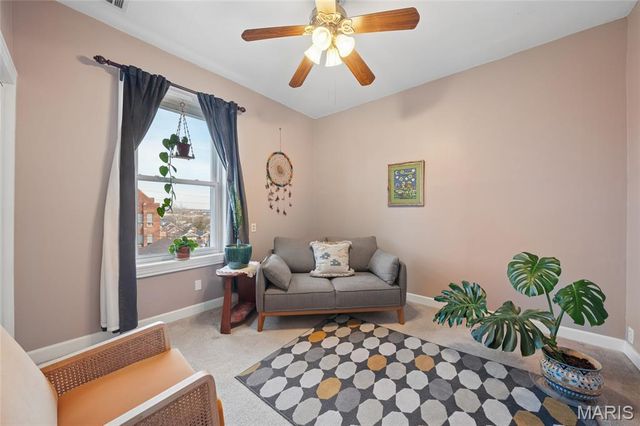 6410 Wade Avenue, St Louis, MO 63139