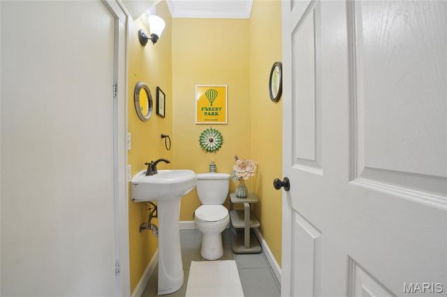 6410 Wade Avenue, St Louis, MO 63139