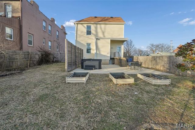 6410 Wade Avenue, St Louis, MO 63139