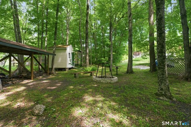 48 Tiffany Lane, Bristol, CT 06010