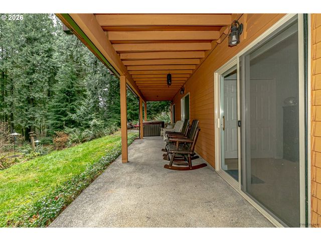 53221 E MARMOT Rd, Sandy, OR 97055