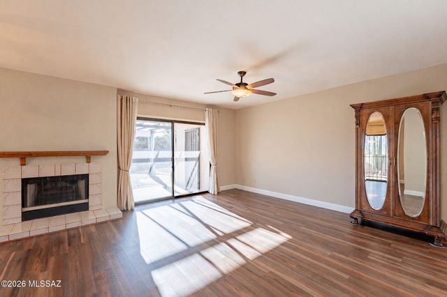 38324 S Silverwood Drive, Tucson, AZ 85739