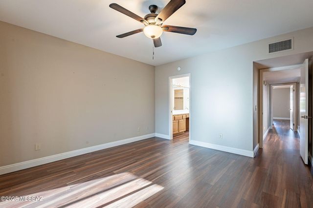 38324 S Silverwood Drive, Tucson, AZ 85739