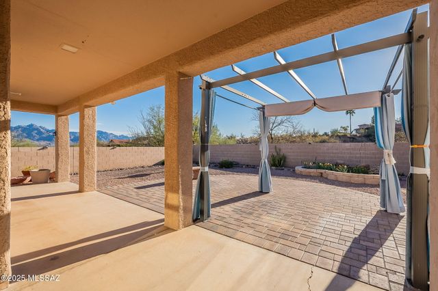 38324 S Silverwood Drive, Tucson, AZ 85739