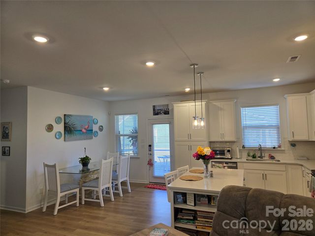 324 Sunharvest Lane, Indian Trail, NC 28079