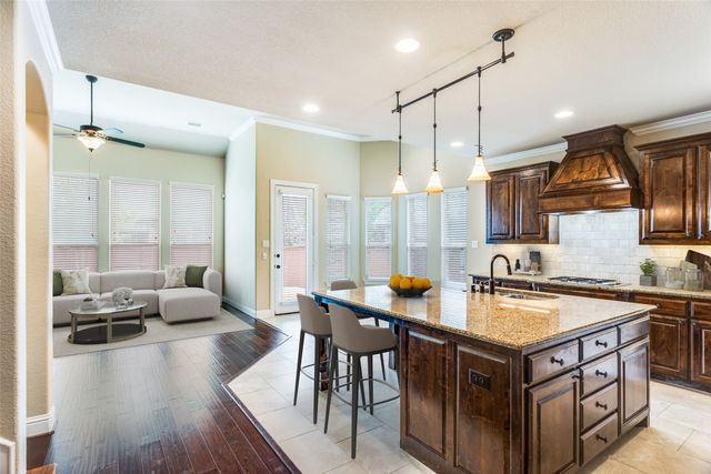 2824 Earl Drive, Trophy Club, TX 76262