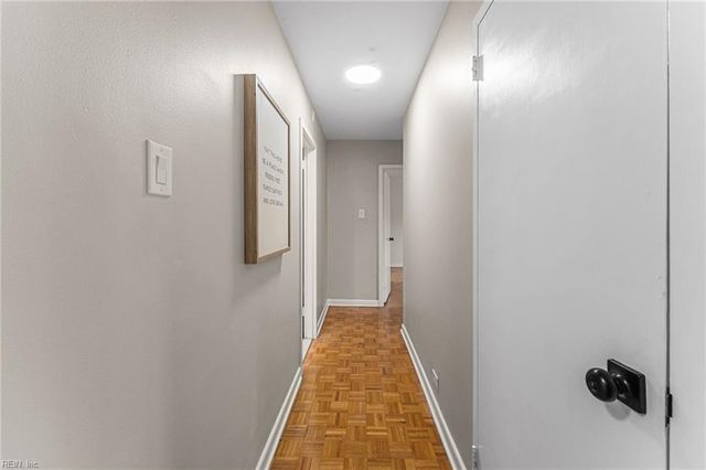 7320 Glenroie Ave Apt 2G, Norfolk, VA 23505