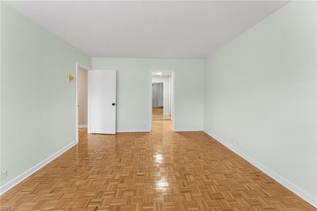 7320 Glenroie Ave Apt 2G, Norfolk, VA 23505
