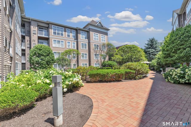 850 East Main Street 403, Stamford, CT 06902