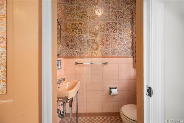 2 Homer Avenue, Larchmont, NY 10538