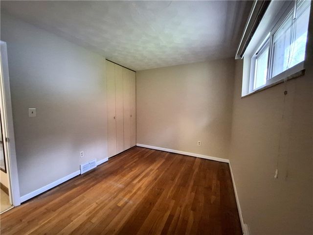 125 Alpine Village Drive, Monroeville, PA 15146