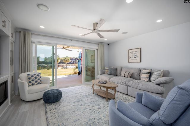 9 Beach Road, Lexington, SC 29072