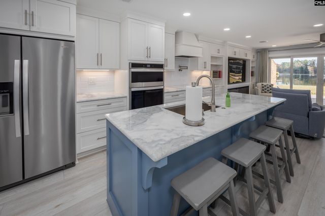 9 Beach Road, Lexington, SC 29072