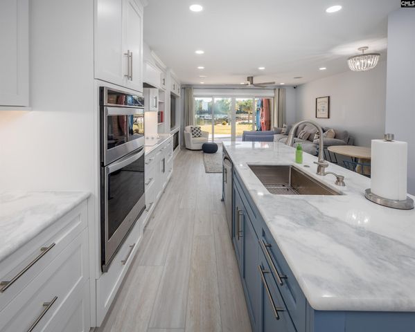 9 Beach Road, Lexington, SC 29072