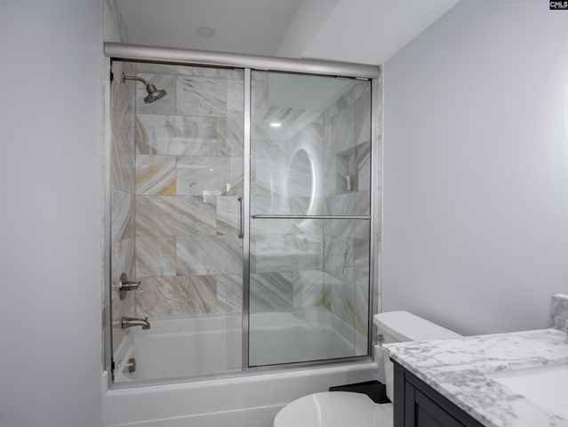 9 Beach Road, Lexington, SC 29072