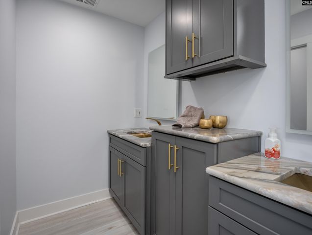 9 Beach Road, Lexington, SC 29072