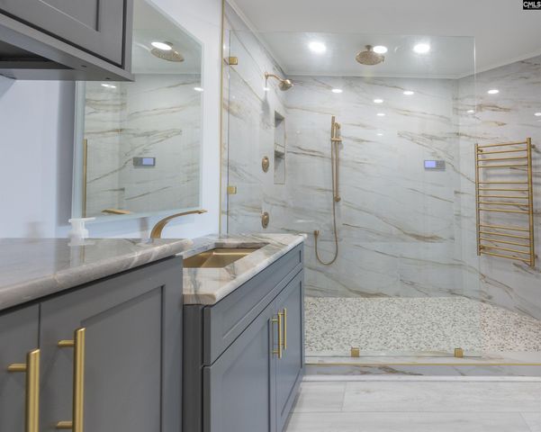 9 Beach Road, Lexington, SC 29072