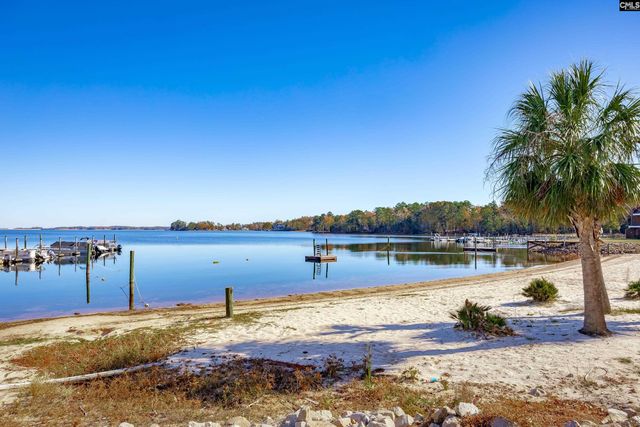 9 Beach Road, Lexington, SC 29072