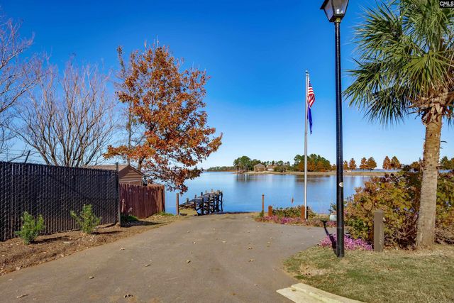 9 Beach Road, Lexington, SC 29072