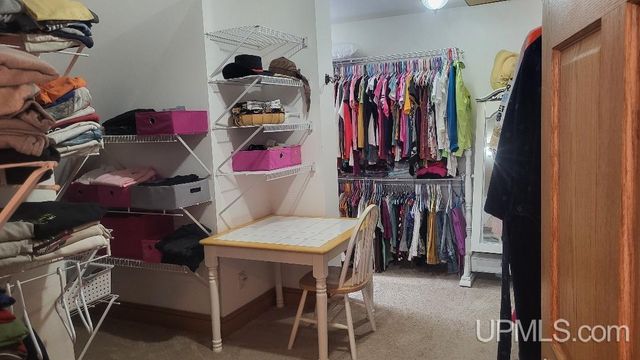 W8310 Meyer Lane, Crivitz V-wi, WI 54114