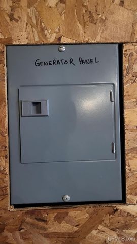 W8310 Meyer Lane, Crivitz V-wi, WI 54114