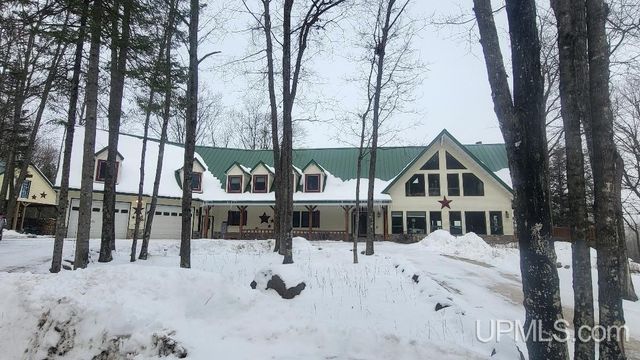 W8310 Meyer Lane, Crivitz V-wi, WI 54114