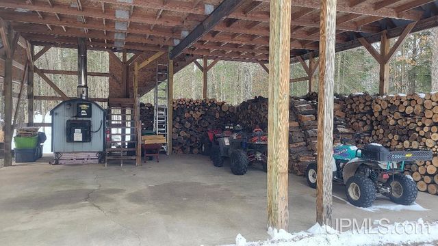 W8310 Meyer Lane, Crivitz V-wi, WI 54114