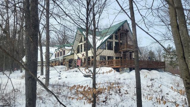 W8310 Meyer Lane, Crivitz V-wi, WI 54114