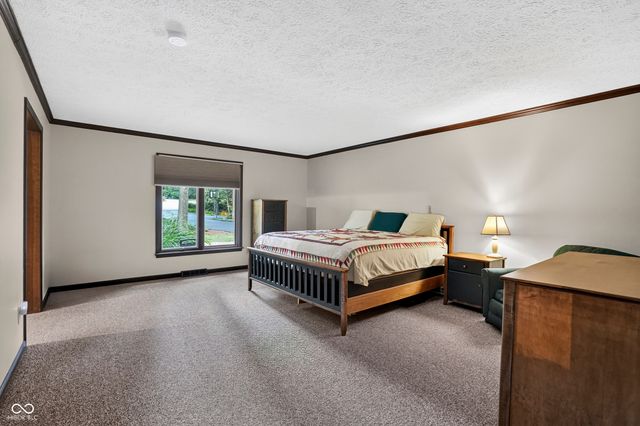 7255 Tuliptree Trail, Indianapolis, IN 46256