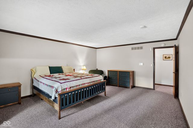 7255 Tuliptree Trail, Indianapolis, IN 46256