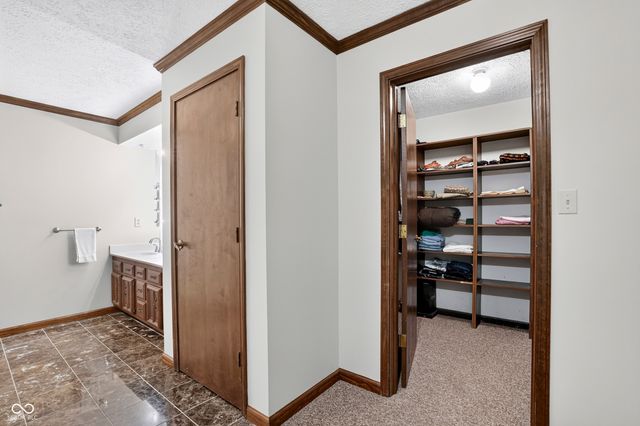 7255 Tuliptree Trail, Indianapolis, IN 46256