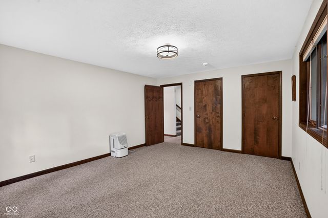 7255 Tuliptree Trail, Indianapolis, IN 46256