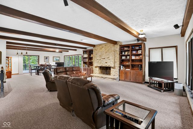 7255 Tuliptree Trail, Indianapolis, IN 46256