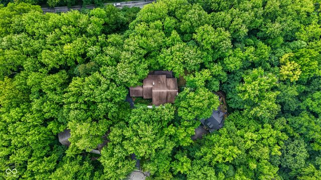 7255 Tuliptree Trail, Indianapolis, IN 46256