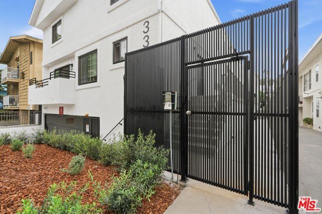 3321 Keystone Avenue 4, Los Angeles, CA 90034