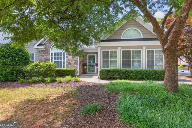 303 Village Lane, Roswell, GA 30075