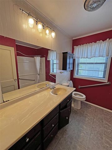 1625 N Louisa Avenue, Shawnee, OK 74804