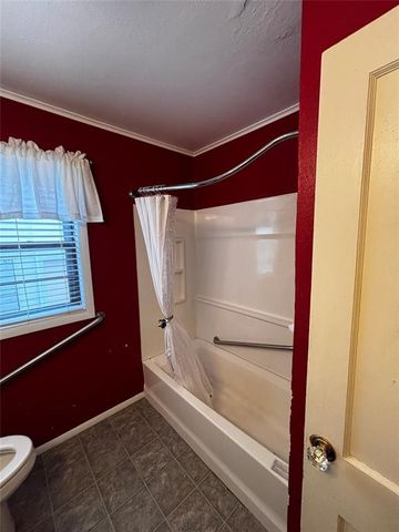 1625 N Louisa Avenue, Shawnee, OK 74804