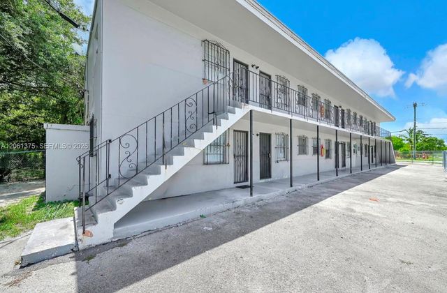 6901 NW 8th Avenue 5, Miami, FL 33150