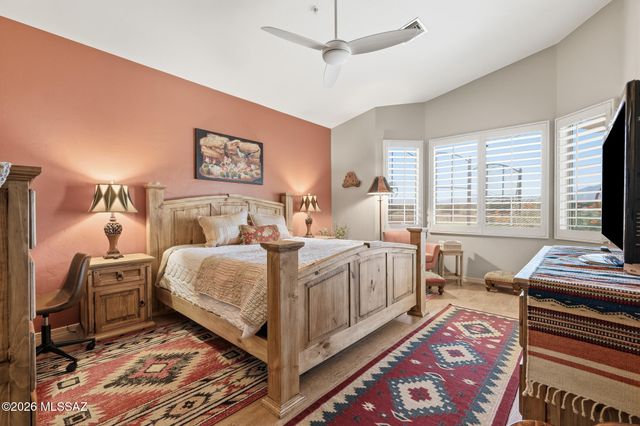 2749 S Greenside Place, Green Valley, AZ 85614