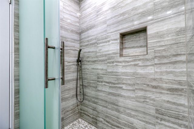 18307 Running Vine Lane, Spring, TX 77379