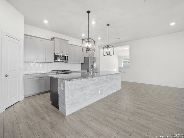2239 Sur, New Braunfels, TX 78132