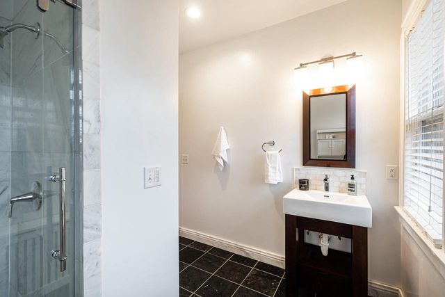 3915 N Downer AVENUE, Shorewood, WI 53211