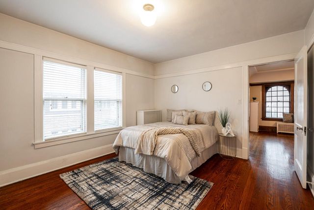 3915 N Downer AVENUE, Shorewood, WI 53211