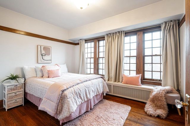 3915 N Downer AVENUE, Shorewood, WI 53211