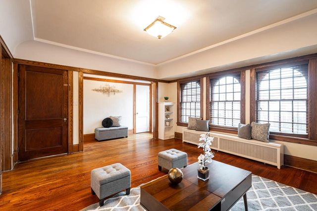 3915 N Downer AVENUE, Shorewood, WI 53211